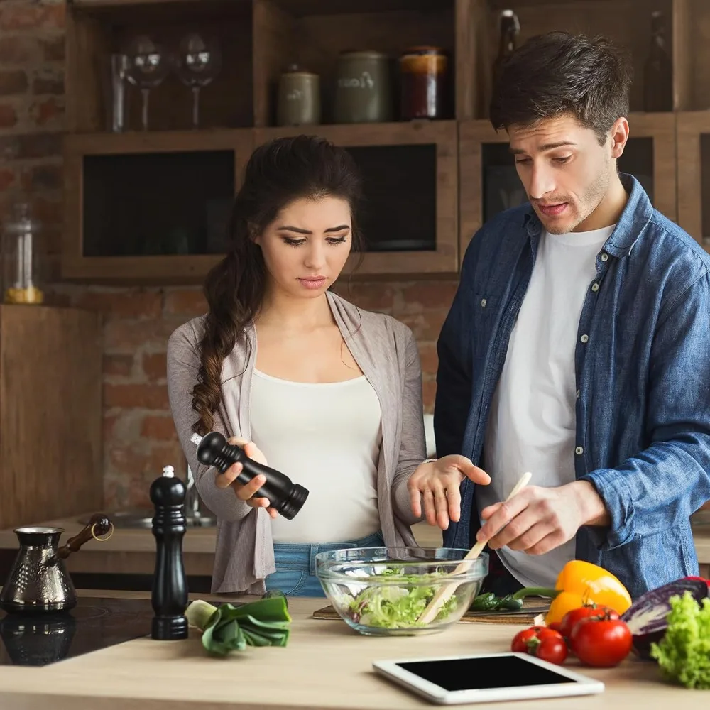 木製ペッパーミル、詰め替え可能、手動式、海塩・黒胡椒用、粗さ - Popcorn Seasoning Salt Butter のレビューと価格